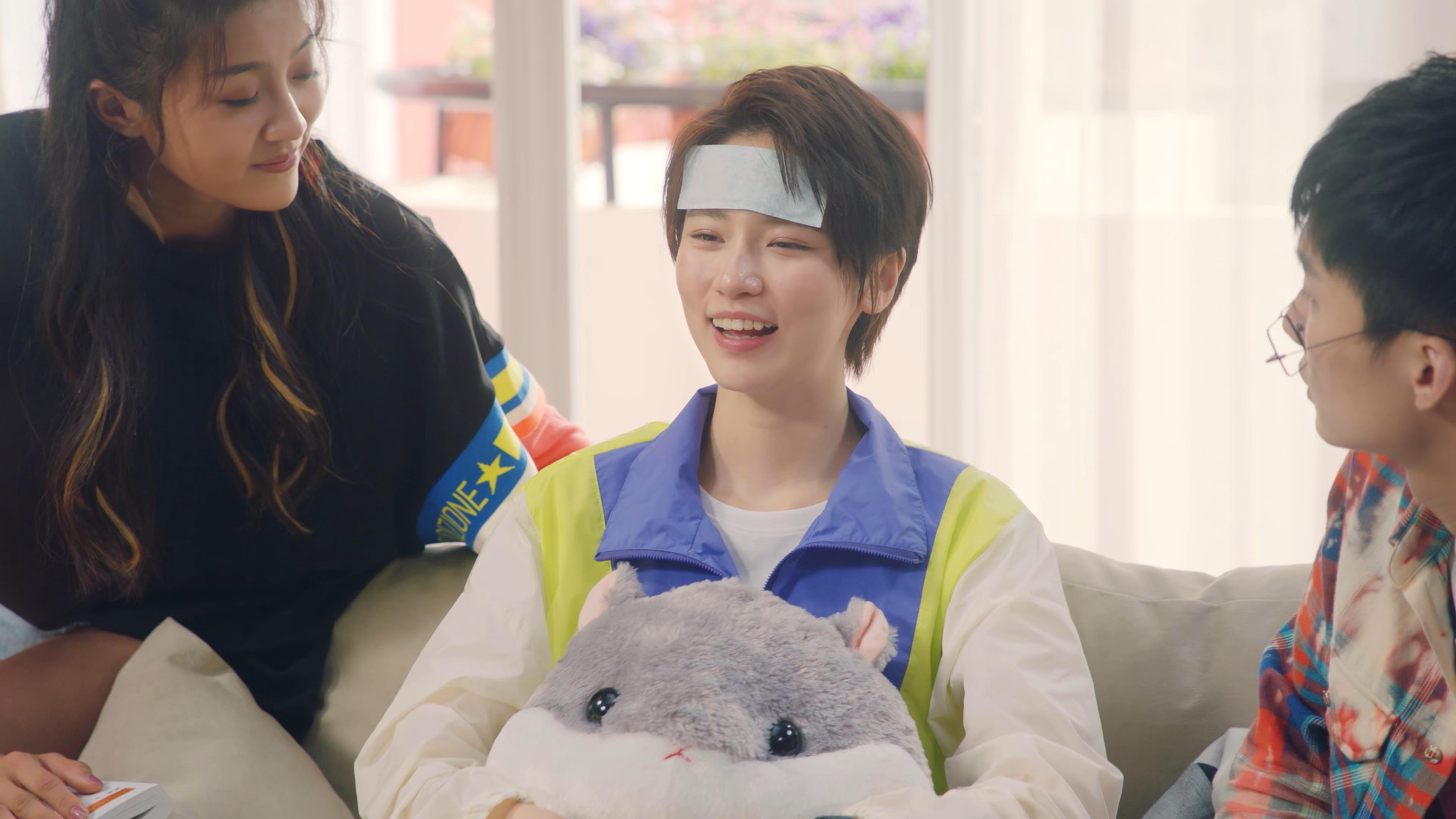 FB体育-德国男子81公斤级举重选手在决赛中获得第九名，德国举重小将