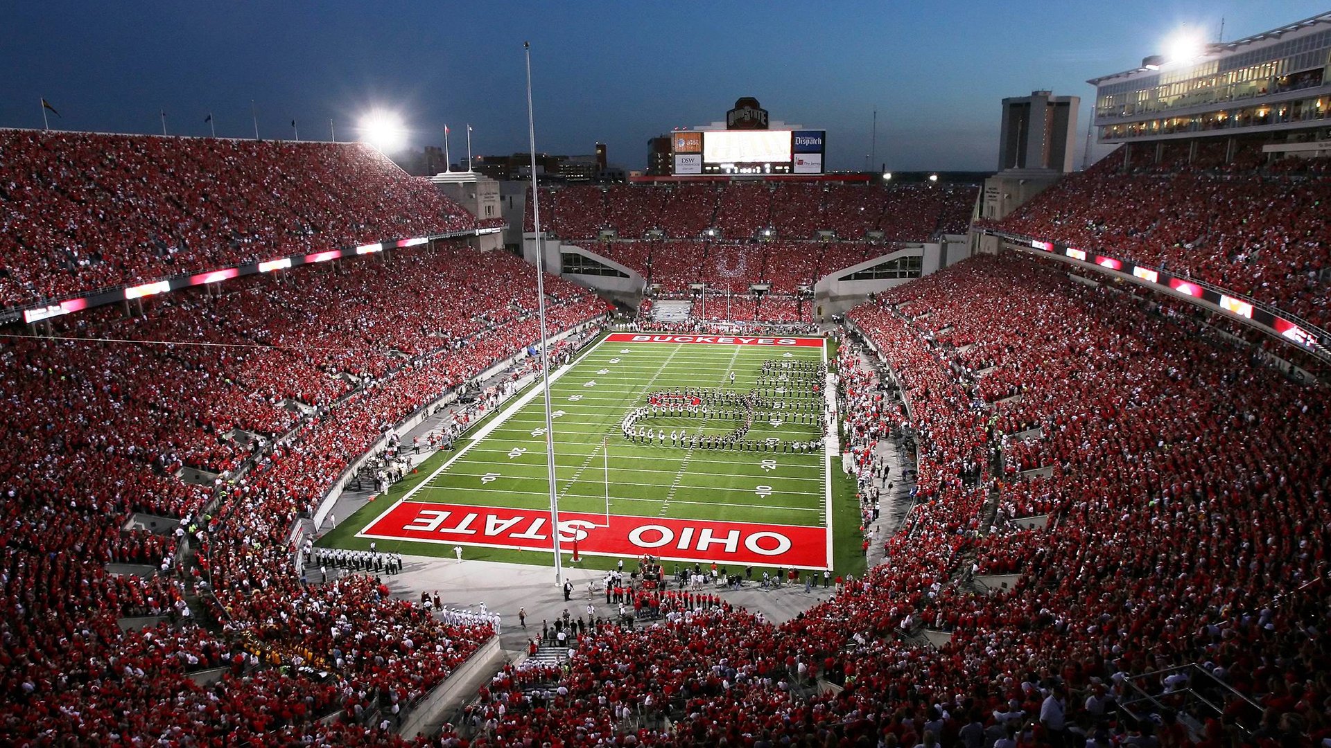 英超官方辅助决策系统正式启用，赛场判罚更科学，英超比赛机制